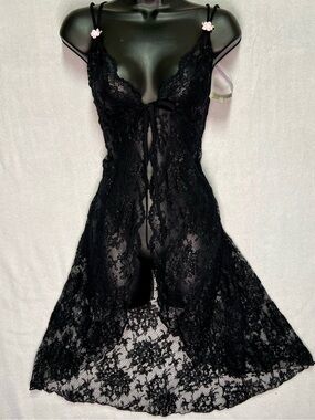 NWT Shirley of Hollywood Black Lace Babydoll Chemise Set w Matching Thong Y2K S